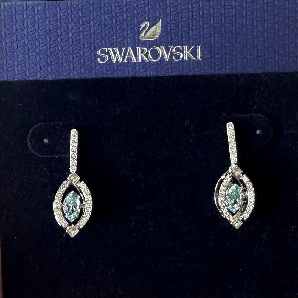 NEW Genuine Swarovski Silver and Aqua Crystal Drop Earrings Gift Present NWT